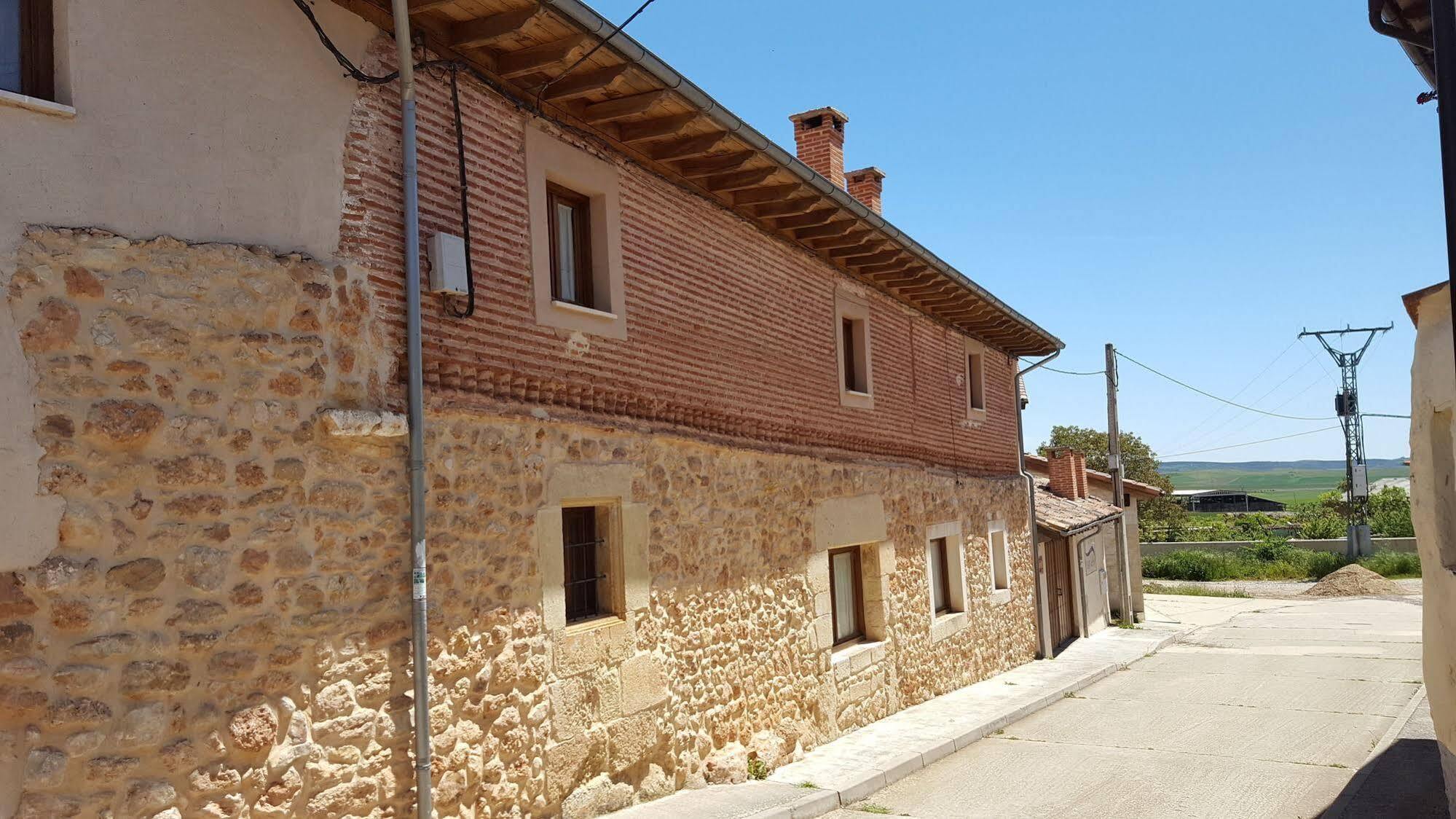 Hotel Rural Fuente Del Val Prádanos de Ojeda Extérieur photo